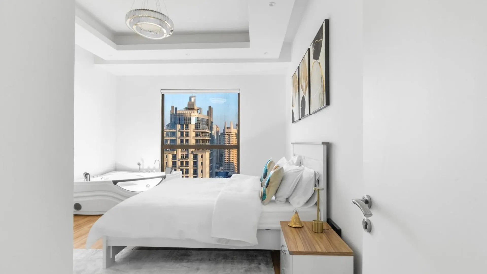 2Br Marina View - Beach Access - Sleeps 8 In Jbr Dubai United Arab Emirates