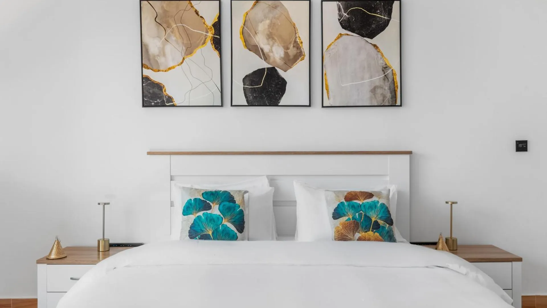 Apartment 2Br Marina View - Beach Access - Sleeps 8 In Jbr Dubai
