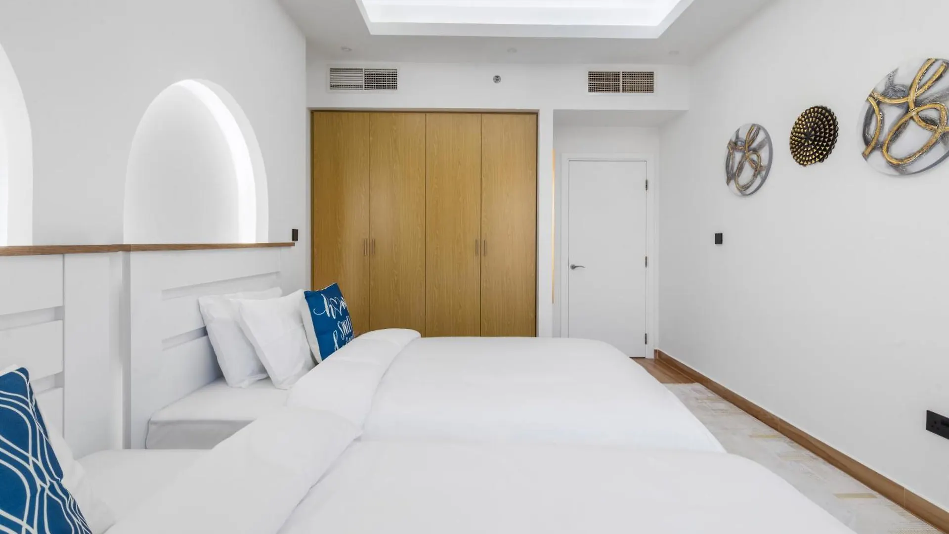 2Br Marina View - Beach Access - Sleeps 8 In Jbr Dubai Apartment